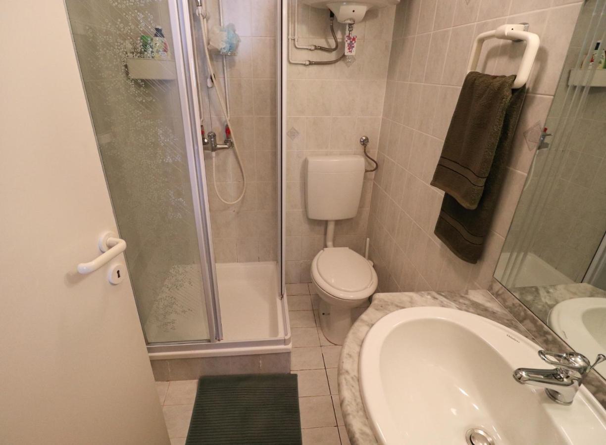 Spring Rest Apartment Bled Bagian luar foto