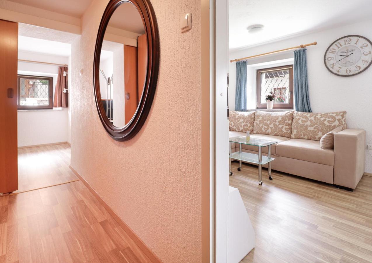 Spring Rest Apartment Bled Bagian luar foto